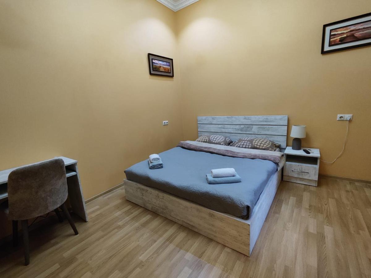 Hotel Calypso Батумі Екстер'єр фото